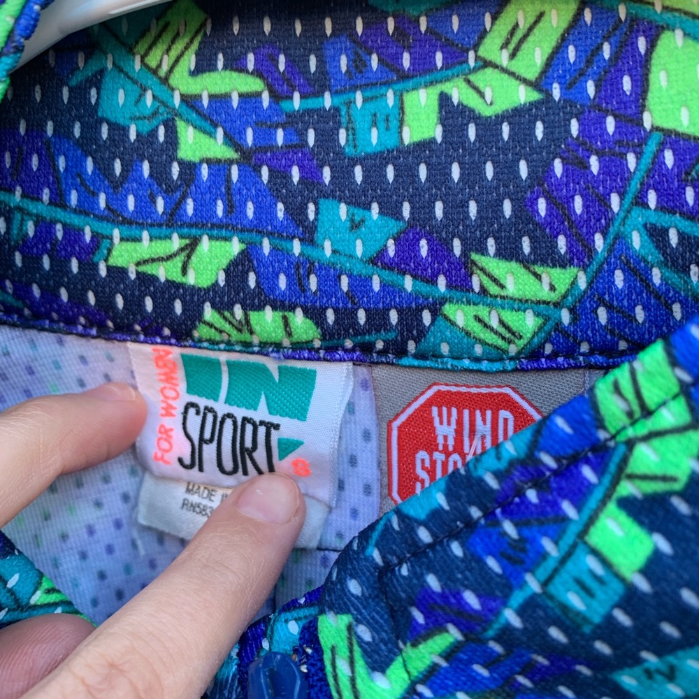 Goretex Windstopper Pullover Jacket - image 4